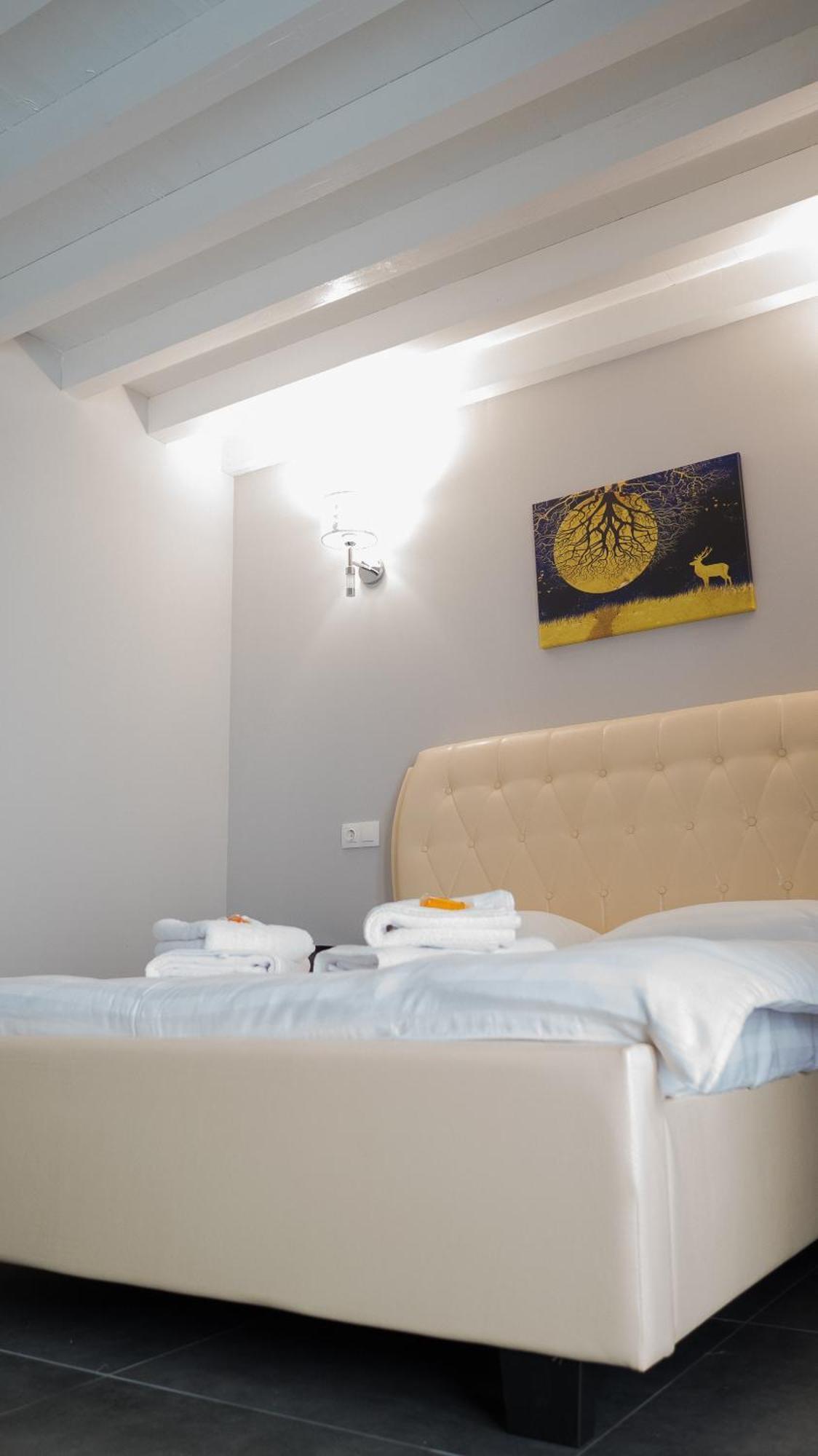 Villa Wild Rooms Jiet Rum bild